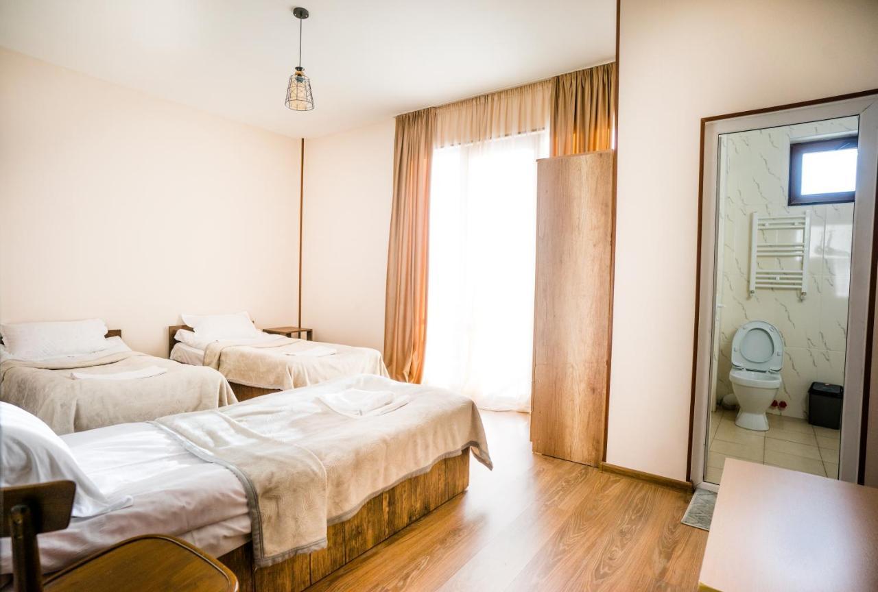 Sunny Hill Hotel Gudauri Bagian luar foto