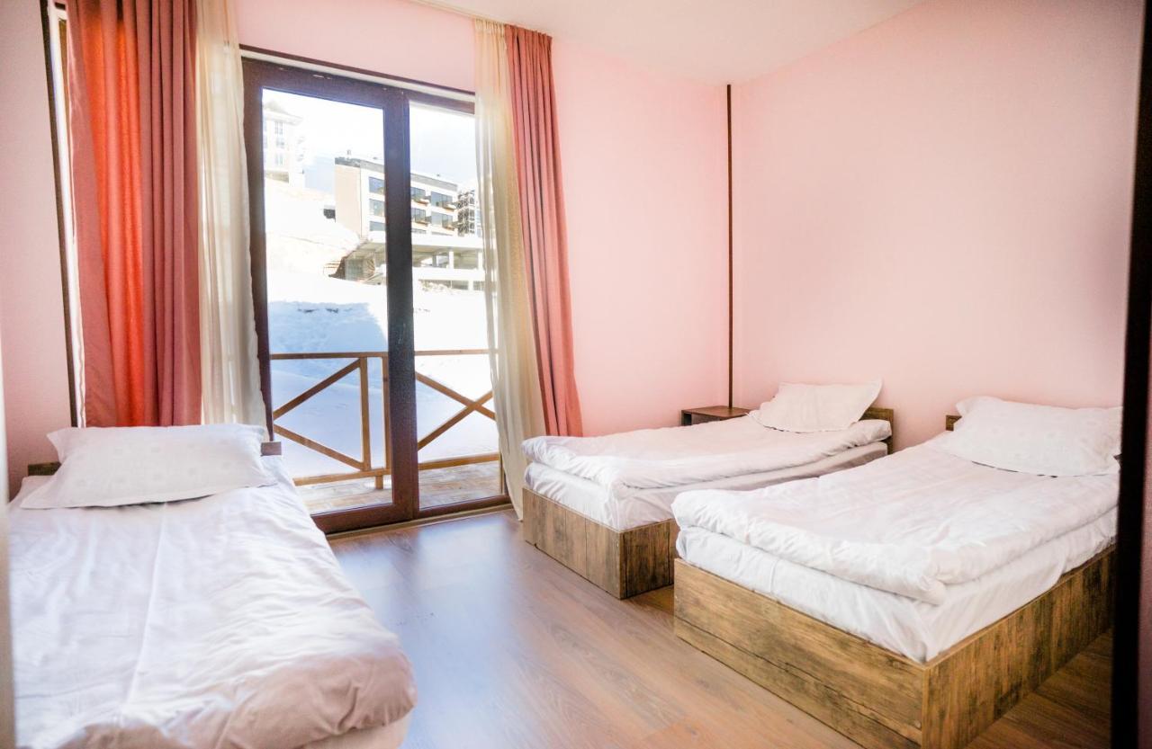 Sunny Hill Hotel Gudauri Bagian luar foto